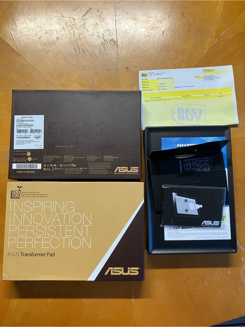 Vintage ASUS Transformer Pad TF300T Tablet - Open Box Complete